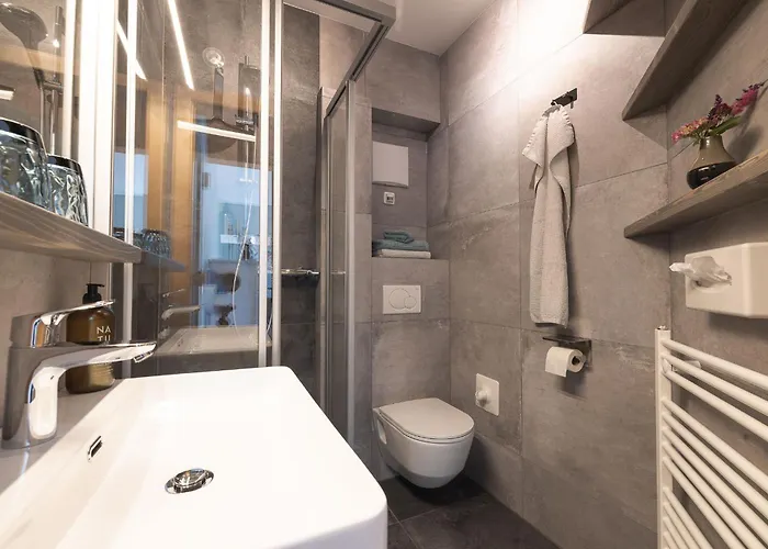 Wallenburg Apartament *