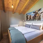 Feriendorf Wallenburg Apartment Fieberbrunn