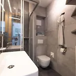 Wallenburg Apartman *