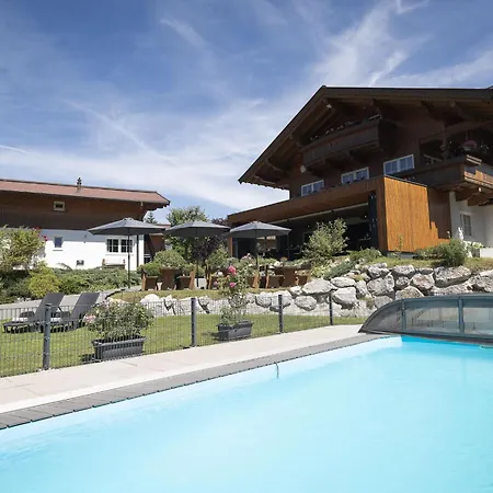 Apartment Feriendorf Wallenburg Fieberbrunn